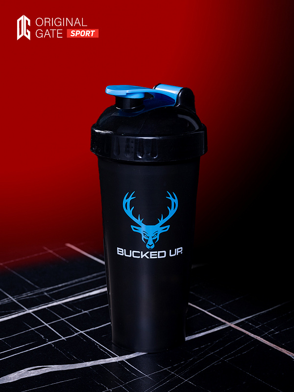 Шейкер Bucked up Black 